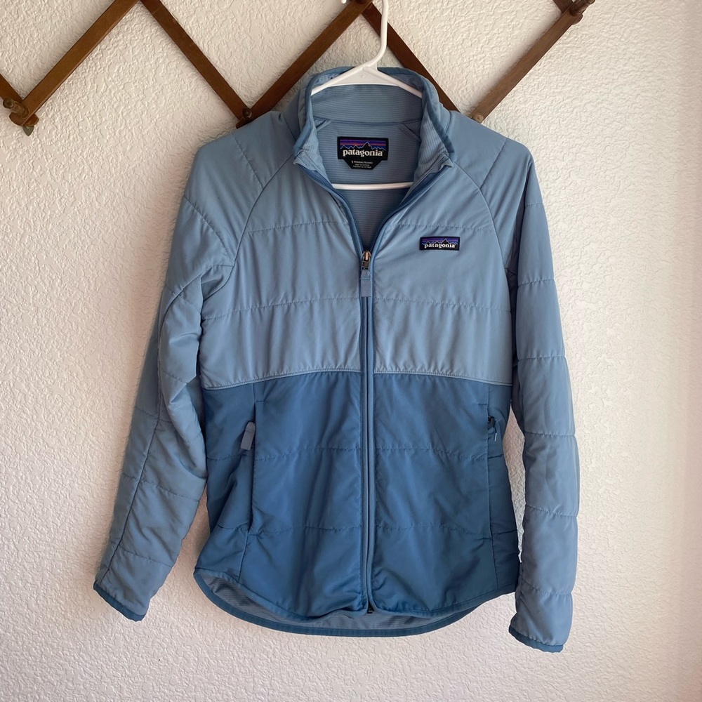 Small Women Patagonia “Pack In” Jacket